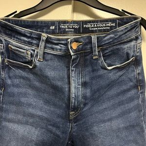 H & M jeans skinny size M